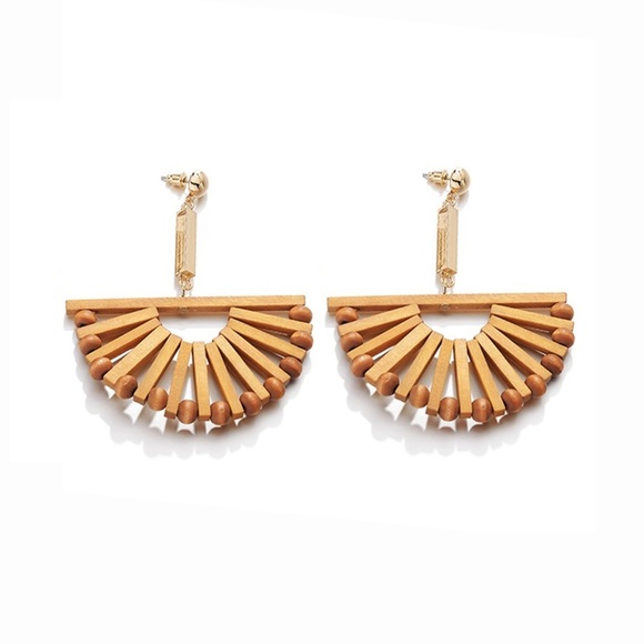 Giana Getaway Wooden  Circle Drop Earrings - Picture 5 of 6